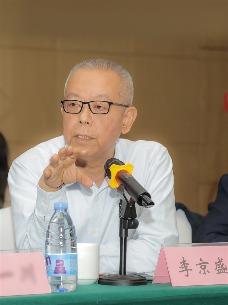 17、中国广播电视社会组织联合会副会长李京盛.jpg